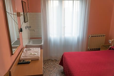 Double or Twin Room with Shared Bathroom