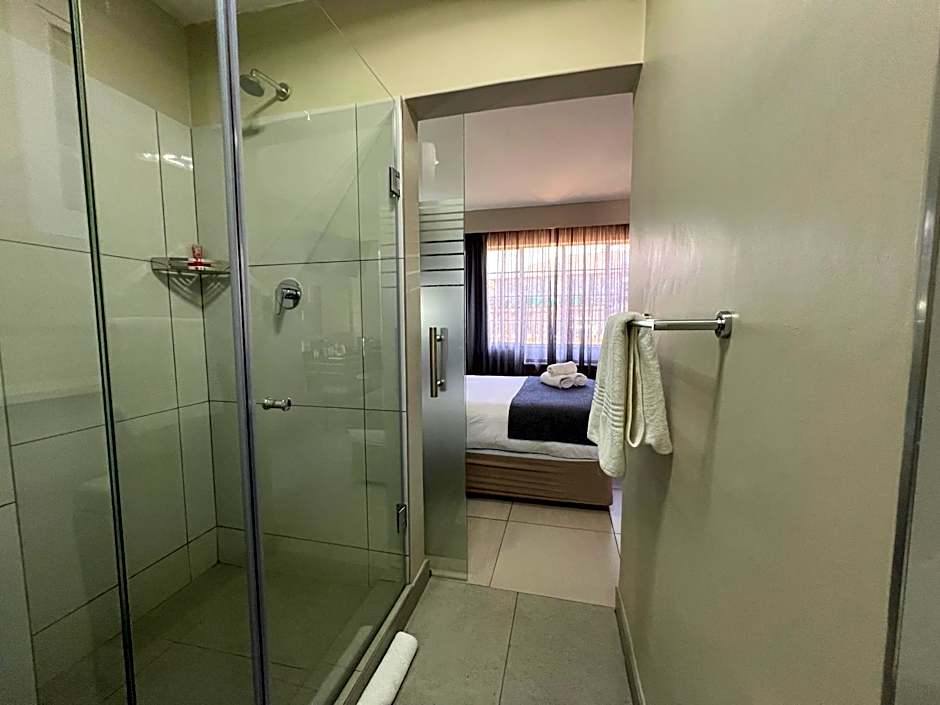 Hotel Savoy and Conference Centre