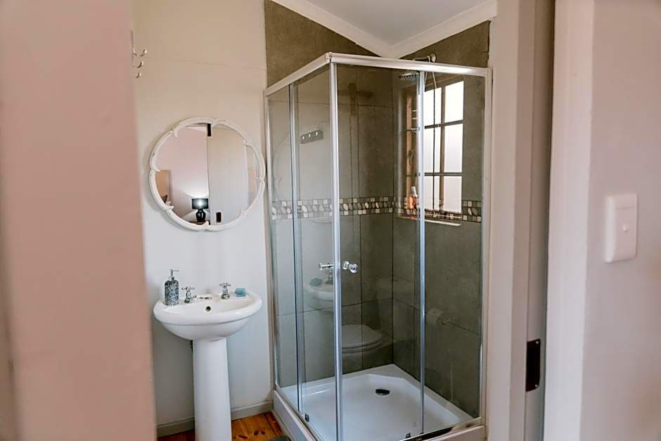 Chandelier Game Lodge