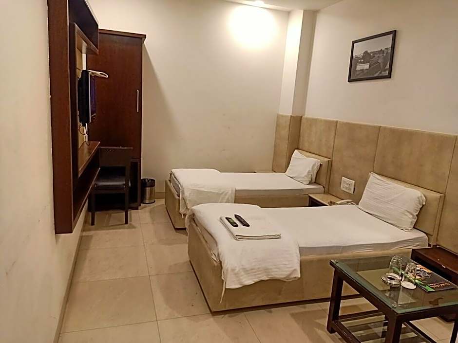 Hotel Shree Palace, Bhopal