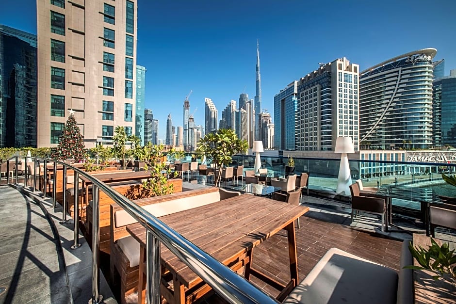 Radisson Blu Hotel, Dubai Waterfront