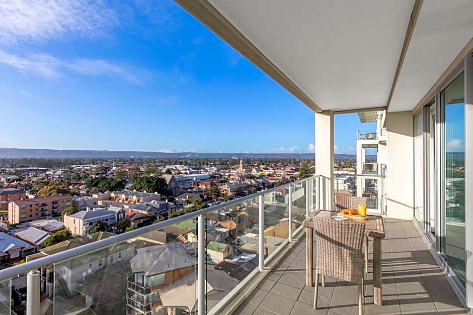 Oaks Glenelg Liberty Suites