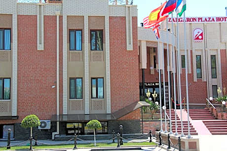 Zargaron Plaza