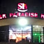 Super Paradise Hotel