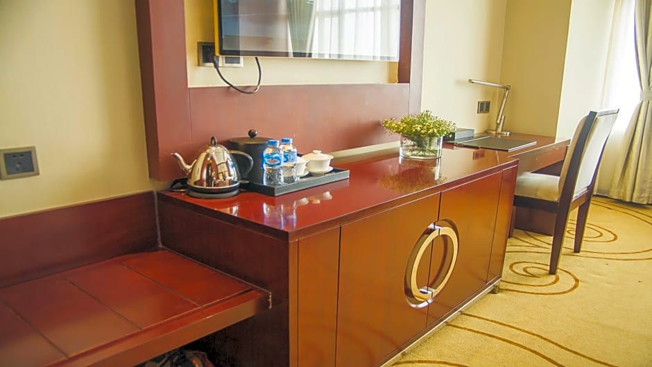 Photo 1 of 18 of Business 2 Beds