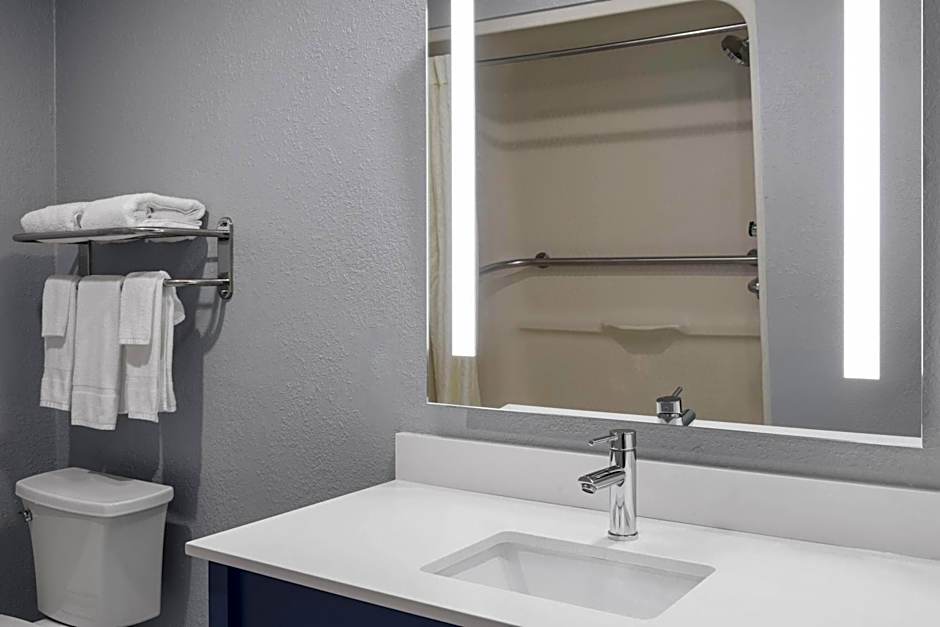 AmericInn by Wyndham Urbana/Champaign University Area