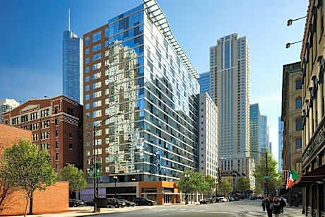 Aloft Chicago Downtown River North