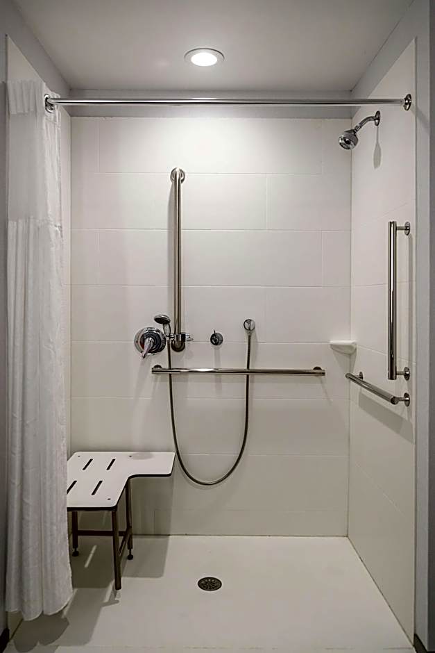 Hilton Garden Inn Louisville Mall Of St. Matthews