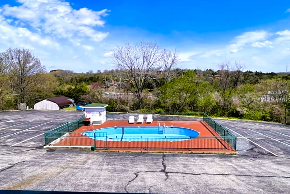 OYO Capital O - Classic Motor Inn Branson