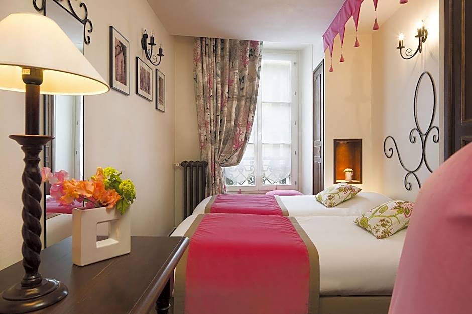 Castex Hotel