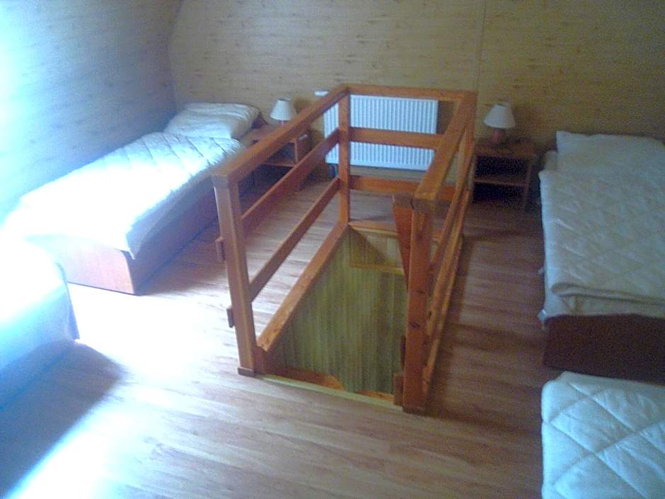 Ośrodek Wczasowy "GRONOSTAJ"