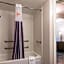 La Quinta Inn & Suites by Wyndham Atlanta Alpharetta