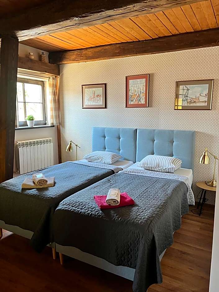 Stary Spichrz Kawiarnia & Noclegi