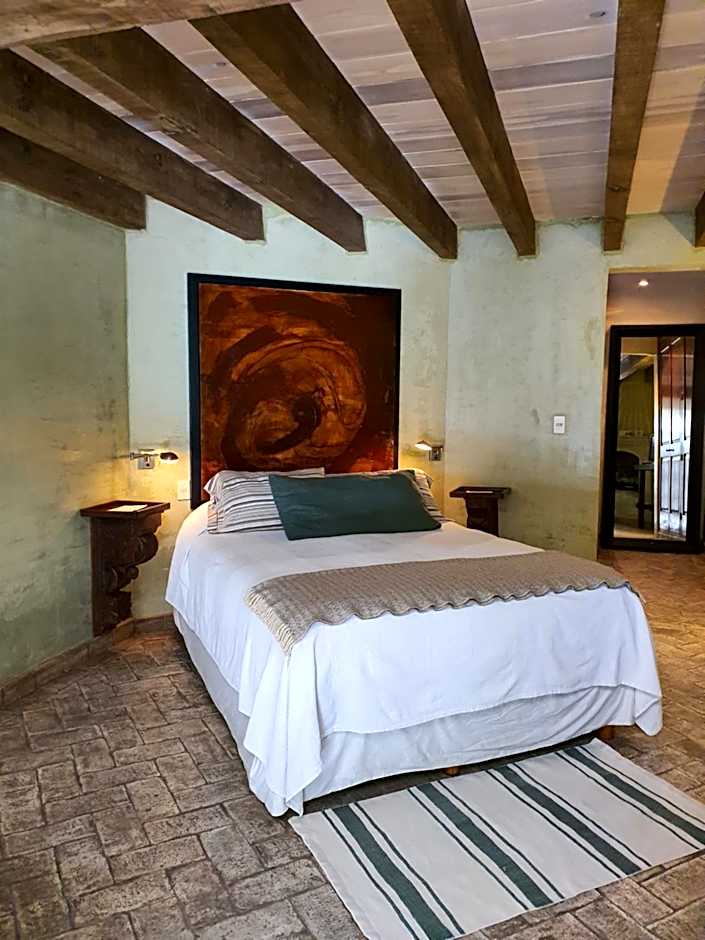 Casa Tierra Negra
