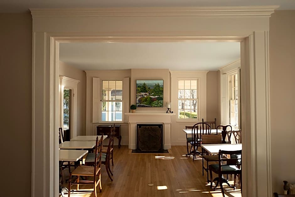 OneSixtyFive, The Inn on Park Row