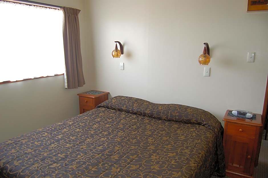 Carisbrook Motel