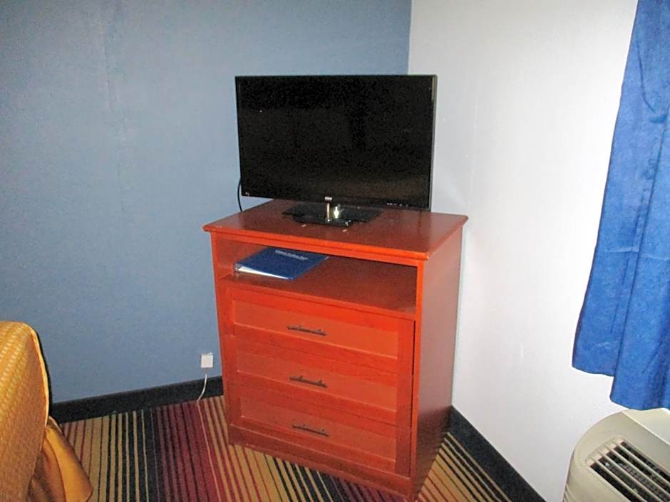 Travelodge by Wyndham Spirit Lake/Okoboji
