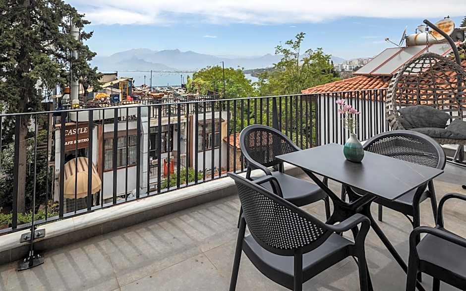 Royal Hayat Hotel Old Town