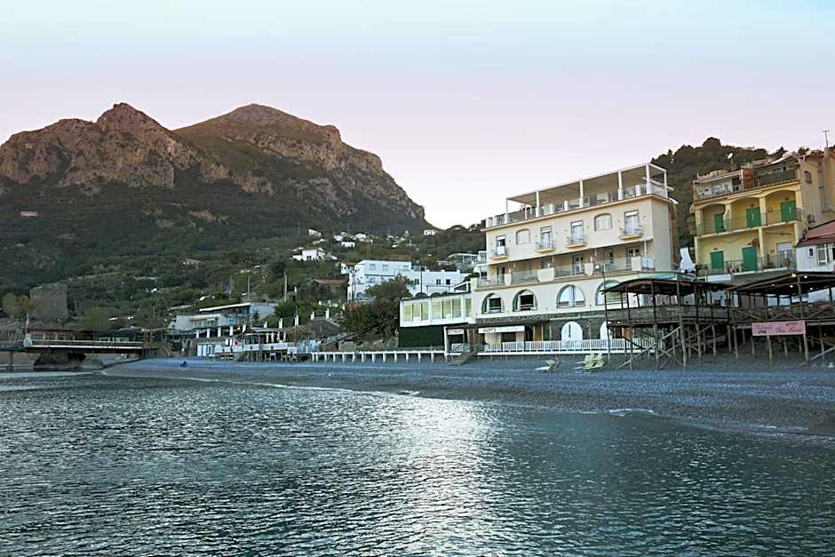 Taverna Del Capitano