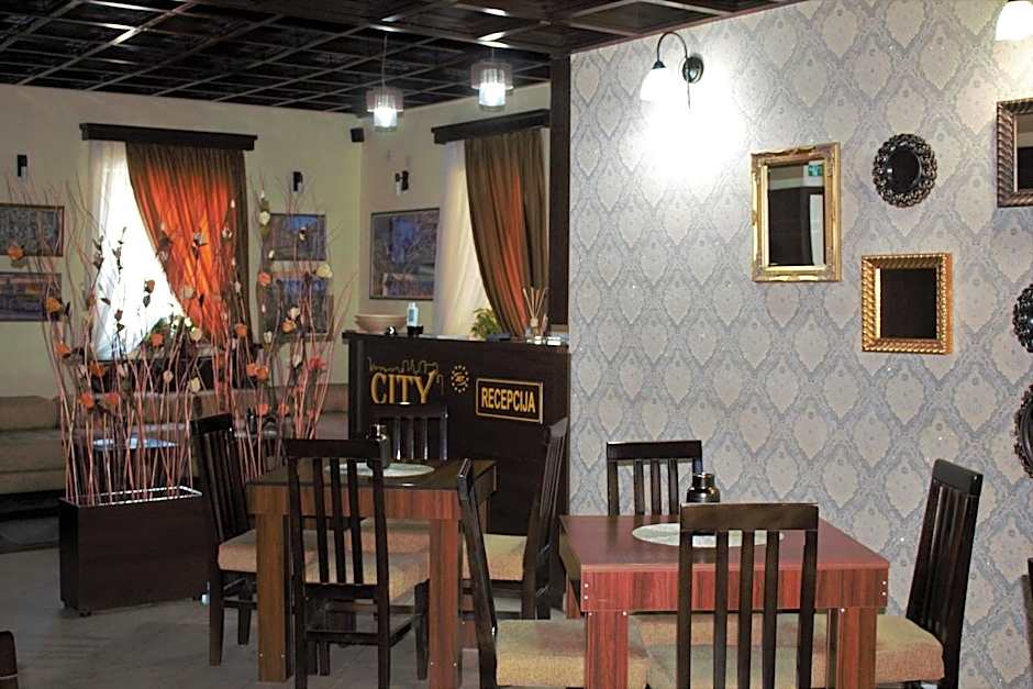 Garni Hotel City