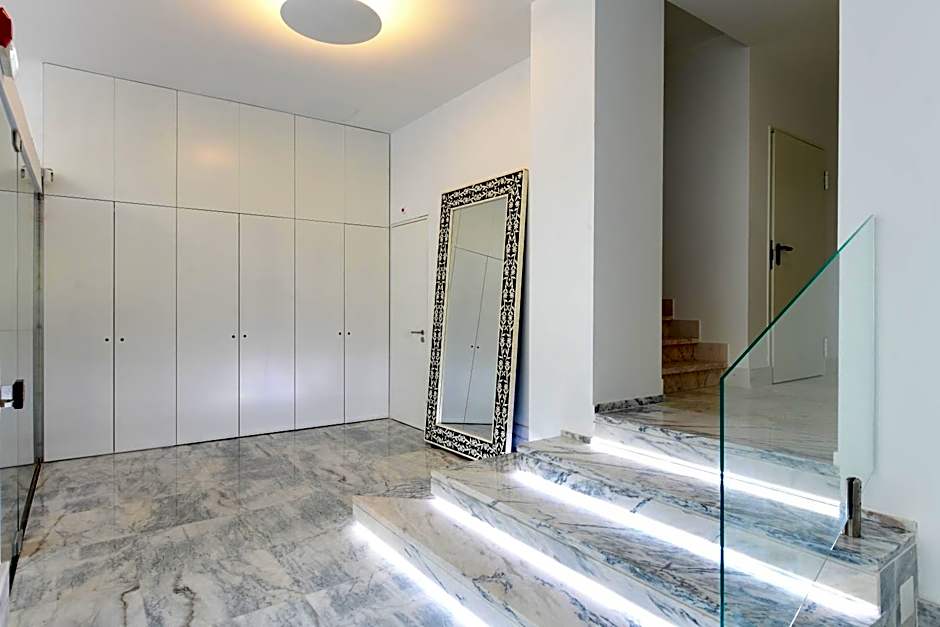 Oscar Concept Apartments