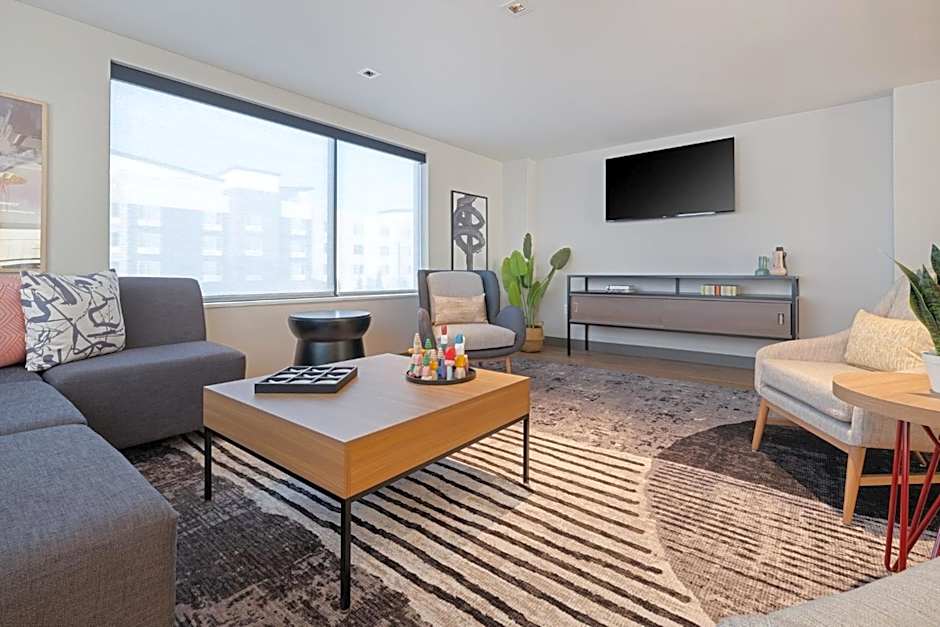 Atwell Suites Kansas City Airport By IHG