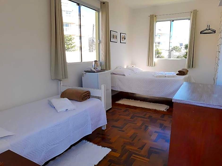 Pousada Ingleses Beach