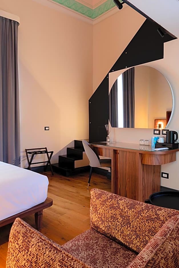 Lo Stemma Luxury Boutique Hotel