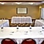 Holiday Inn Express & Suites Woodhaven by IHG