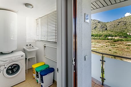 3 BEDROOMS APARTMENT 3 ADULTS