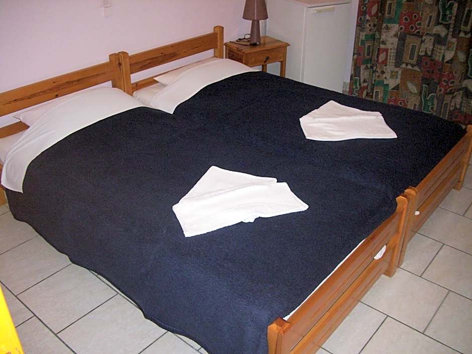 Foto 1 di 8 di 2 Beds