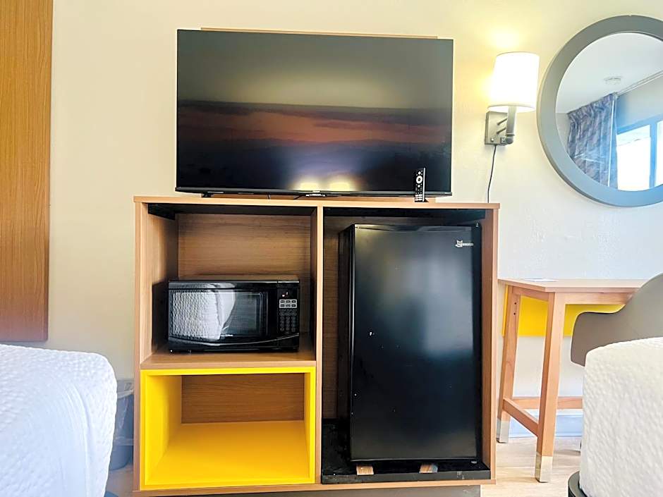 Days Inn by Wyndham Jellico - Tennessee State Line