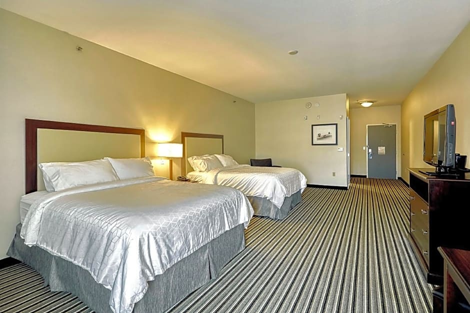 Holiday Inn Express and Suites Batavia