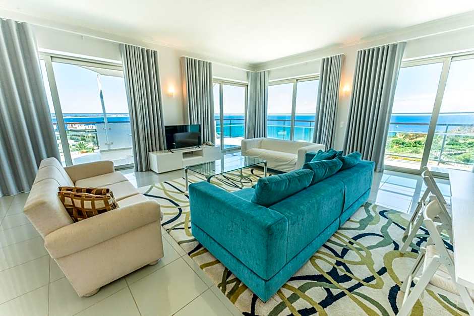 Villa Doris Suites