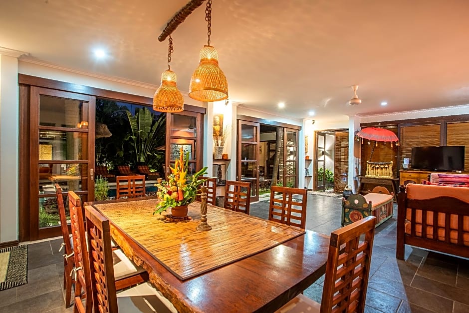 Villa Saffron Seminyak Bali