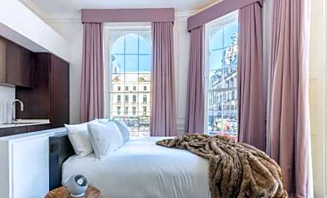 Large Studio Apartment