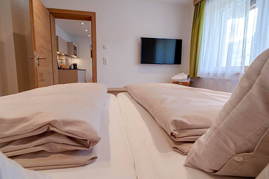 Alpen Gasthof Apartments Hohe Burg