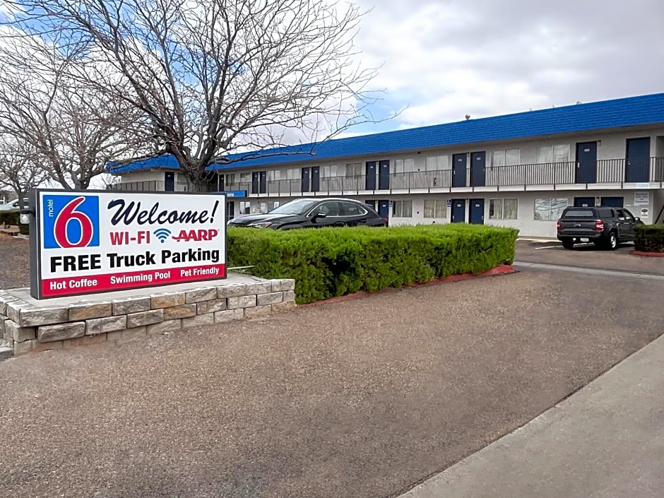 Motel 6-Holbrook, AZ