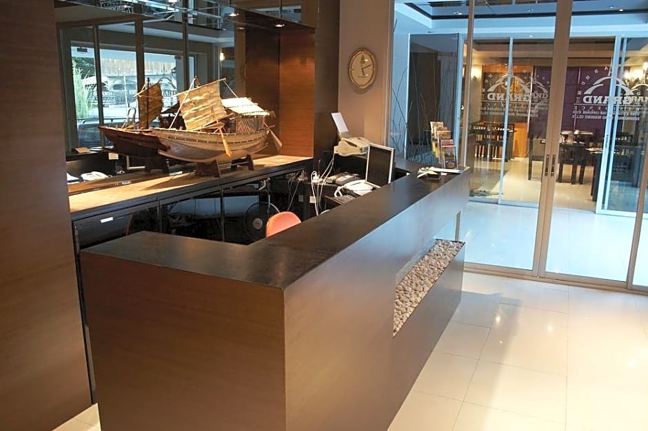 Grand Pinnacle Suvarnabhumi