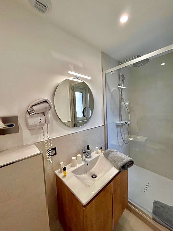 Hôtel Les Deux Coteaux