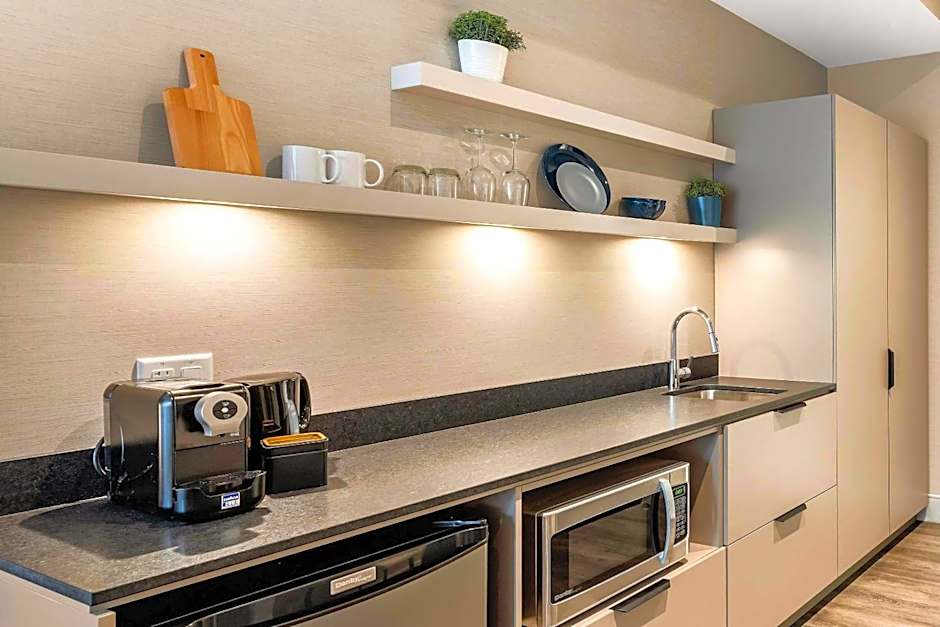 Hotel Royal William, an Ascend Collection Hotel