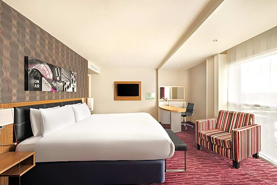 Holiday Inn Manchester-Mediacityuk By IHG