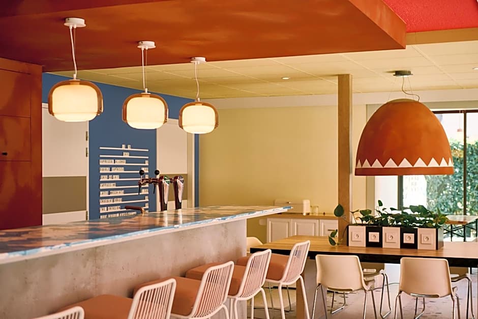 Greet Hotel Versailles - Voisins Le Bretonneux