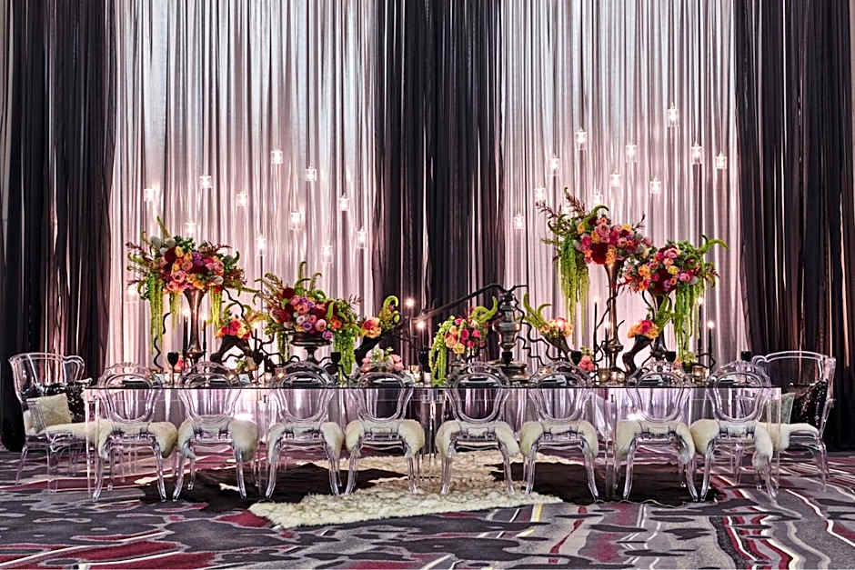 Art Ovation Hotel, Autograph Collection by Marriott
