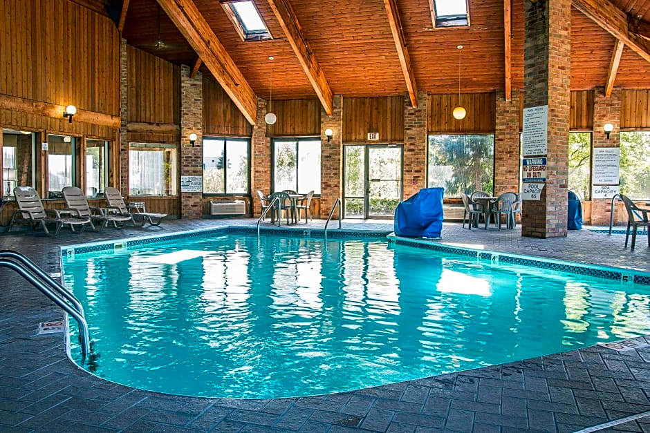 Quality Inn Grand Rapids South-Byron Center