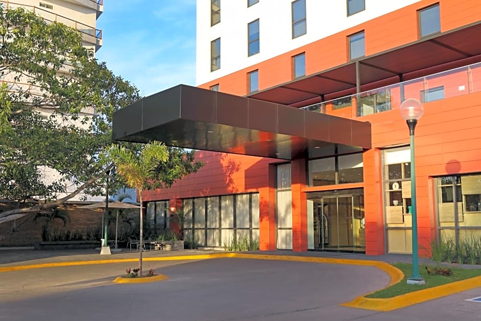 City Express Plus by Marriott Puerto Vallarta