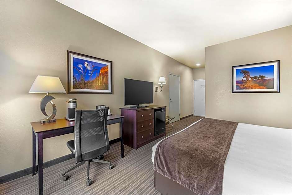 Best Western Plus Winslow Inn