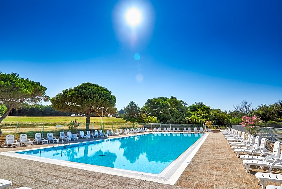 Savudrija Apartments