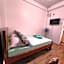 ASHBURN'S TRANSIENT Bauang La Union - BARKADA ROOM, LIMITED PARKING, SELF CHECK-IN, SELF SERVICE