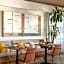 Casas Brancas Boutique Hotel & Spa